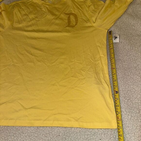 Disneyland Yellow Long Sleeve Graphic Shirt Unisex Large NWT - Picture 9 of 10